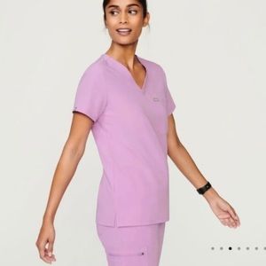2/$75 LIMITED EDITION FIGS “Iris Dusk” Scrub Top